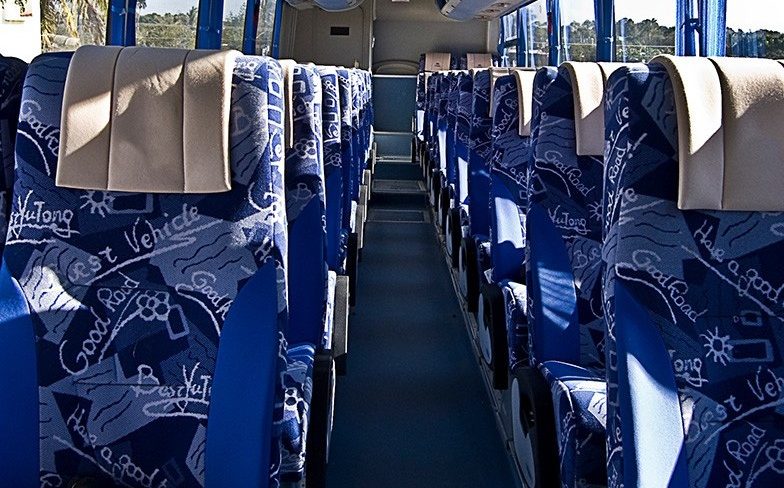 leerer Bus